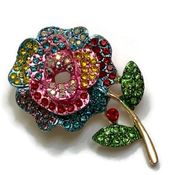 Jewelry - Multi Colored Rhinestone Flower Brooch